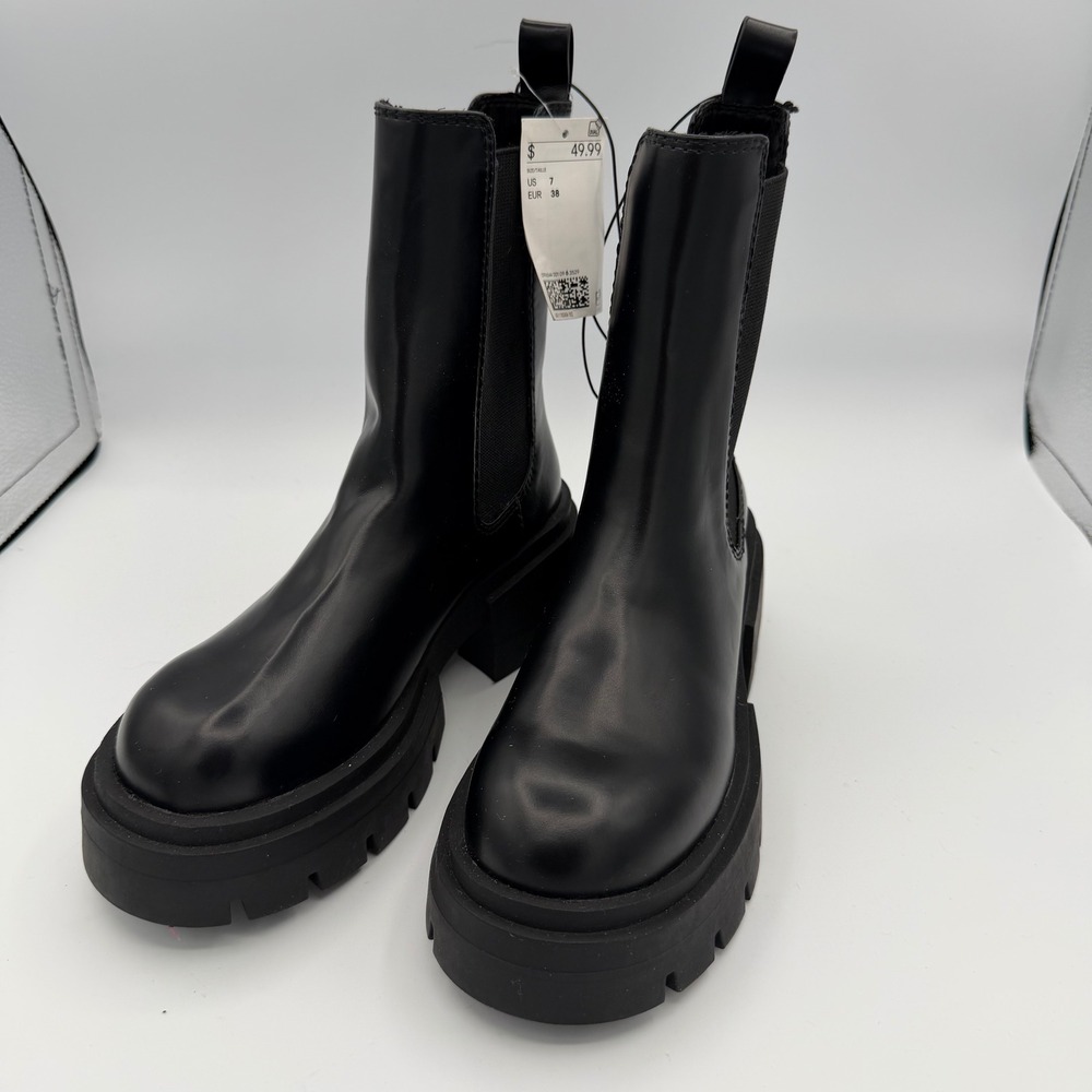 H&M Chelsea Boots Women Size 7 NWT Black Chunky Platform Lug Sole